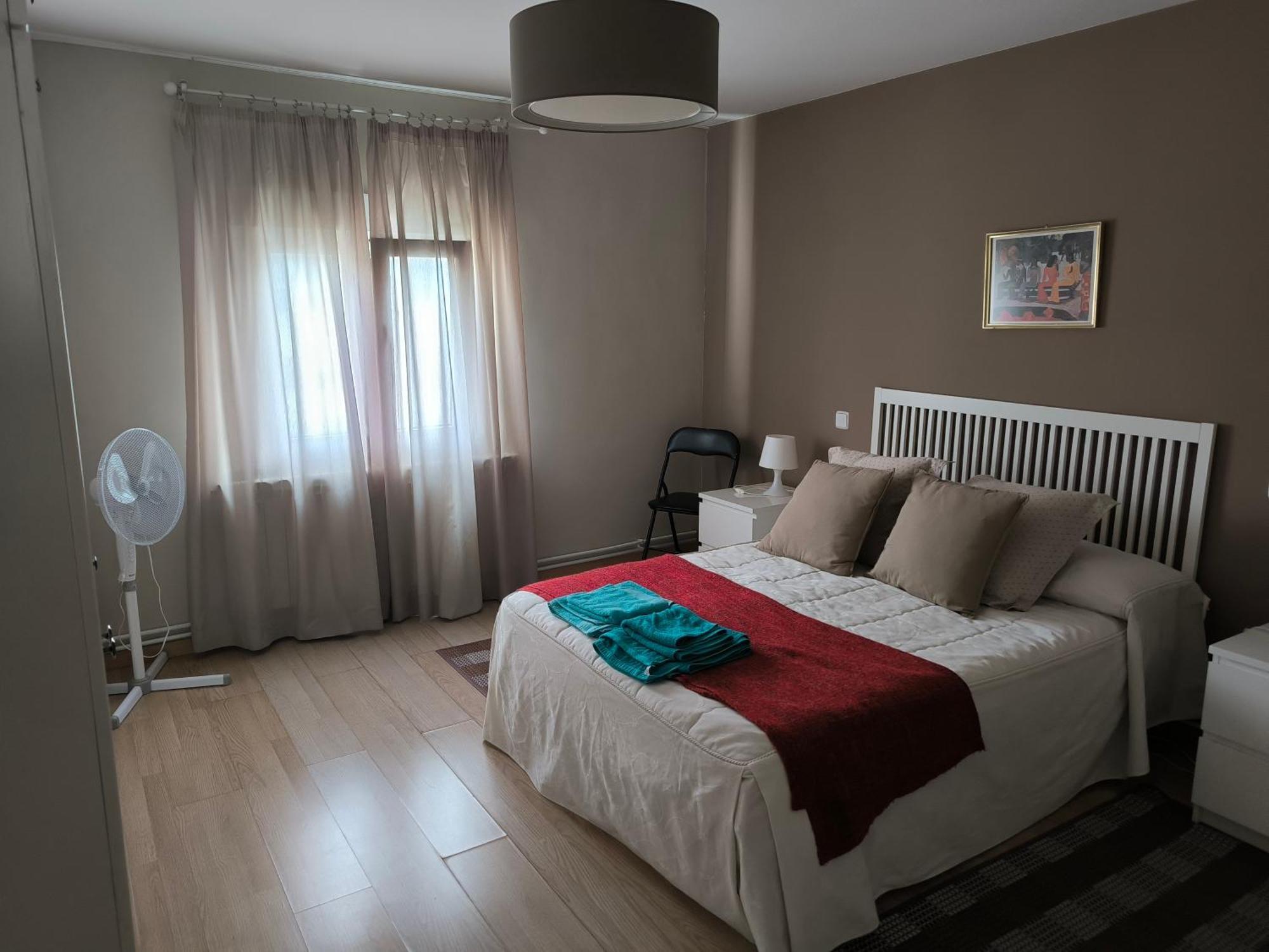 Piso Ponferrada Apartment ภายนอก รูปภาพ