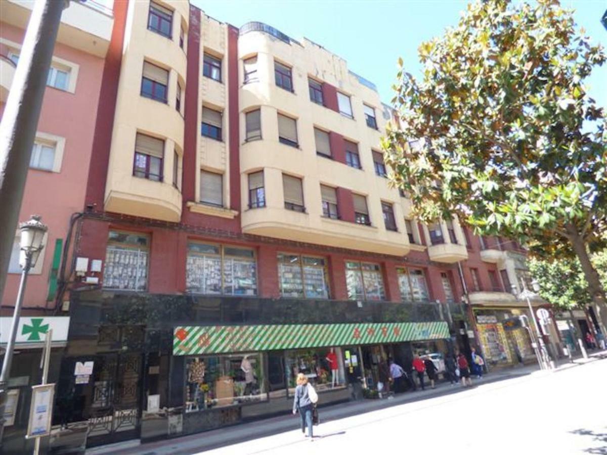 Piso Ponferrada Apartment ภายนอก รูปภาพ